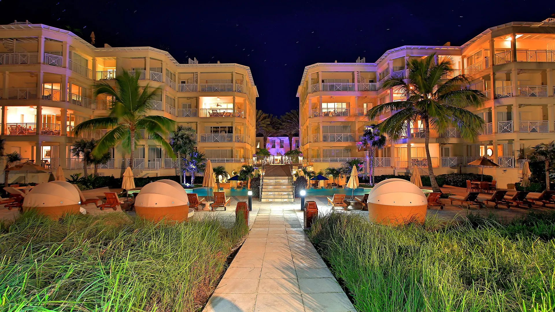 Windsong On The Reef Hotel Grace Bay Resort