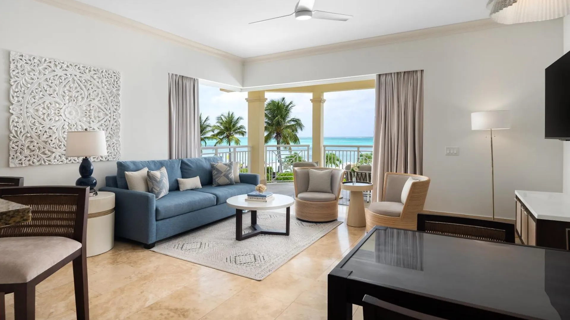 Resort Windsong On The Reef Hotel Grace Bay