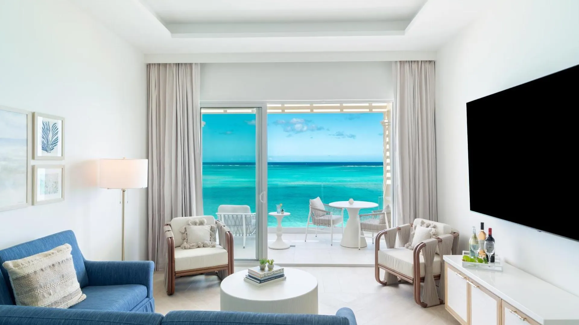 Resort Windsong On The Reef Hotel Grace Bay