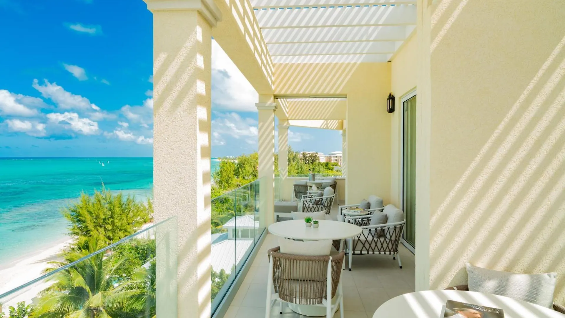 Resort Windsong On The Reef Hotel Grace Bay