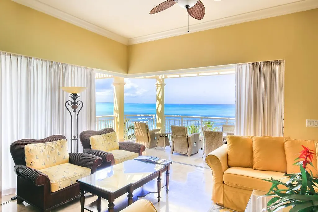 Hotel Windsong On The Reef Grace Bay Resort